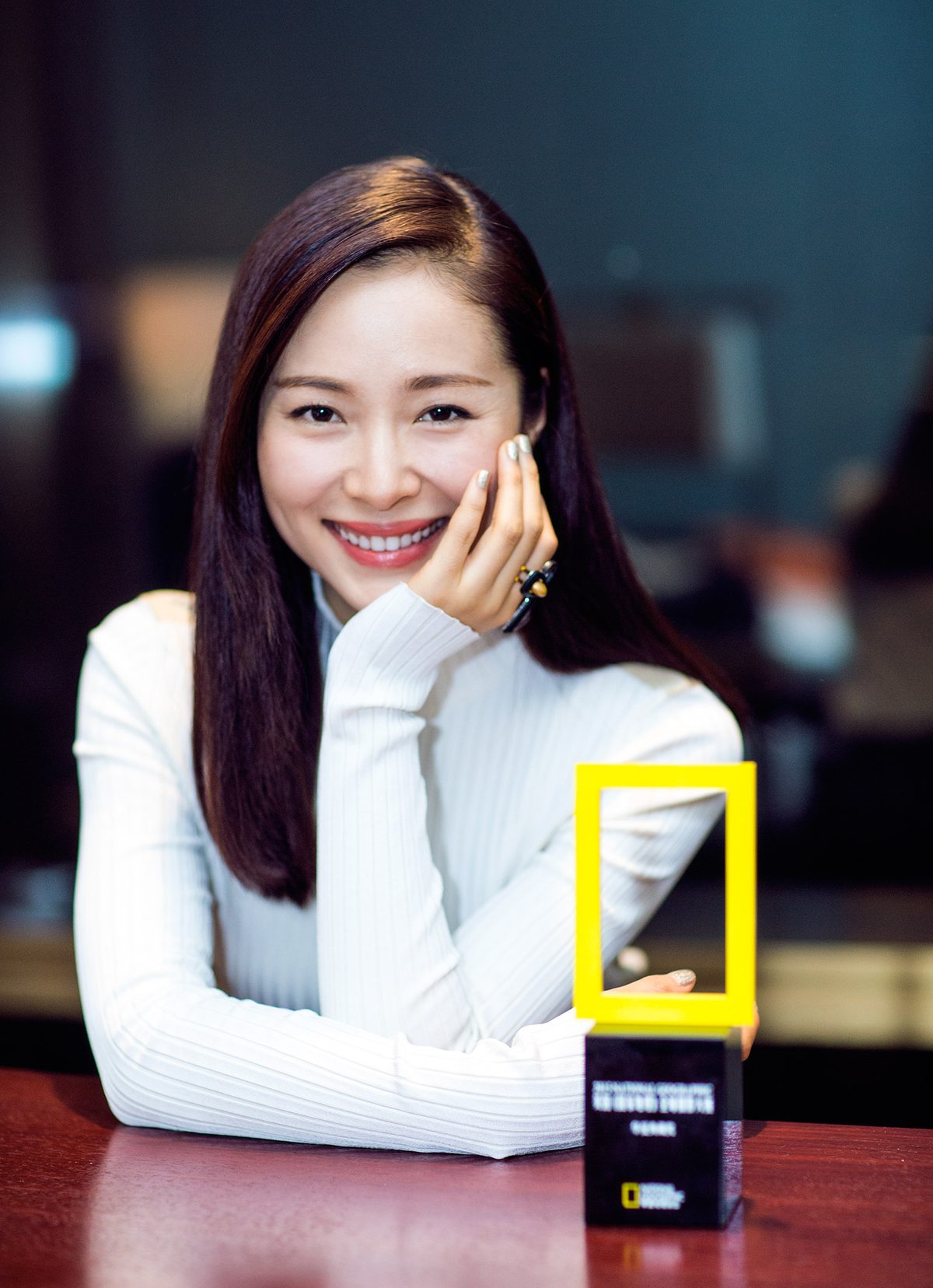 강일연 HD 이미지/사진 갤러리 다운로드 #1892073