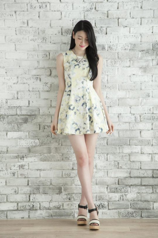 三吉彩花 高清写真/照片下载 #7101083