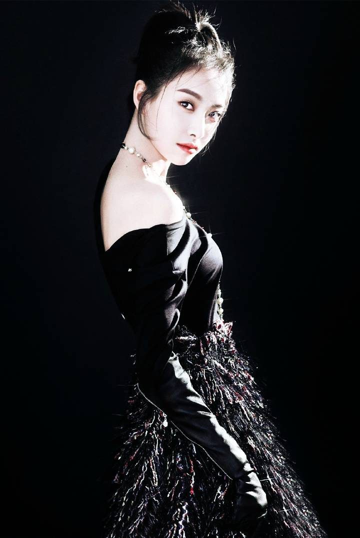 Victoria Song HD Images/Photo Gallery Download #2050334