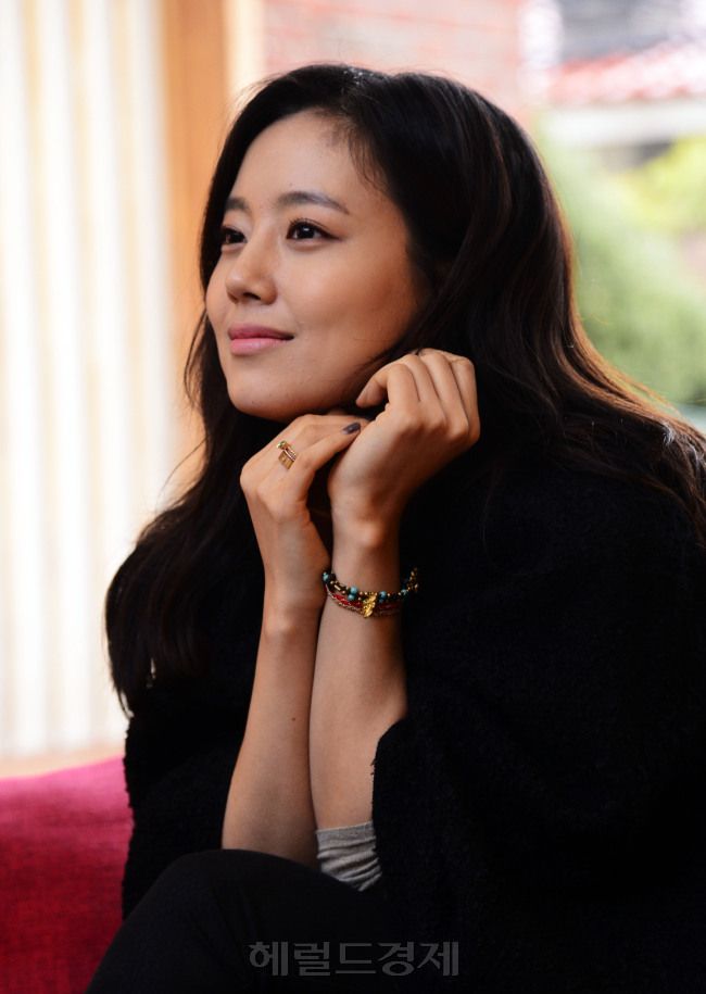 Moon Chae-Won HD Images/Photo Gallery Download #7001437