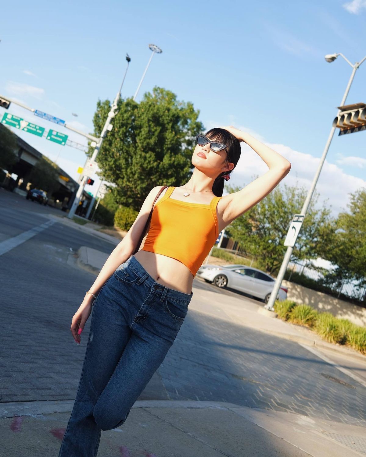 Minnie Nicha Yontararak HD Images/Photo Gallery Download #7929182