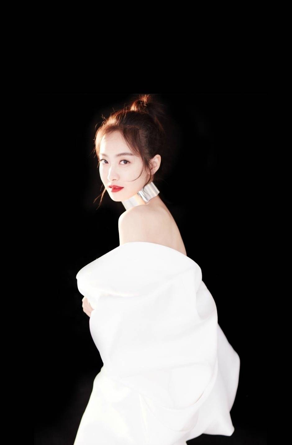 Victoria Song HD Images/Photo Gallery Download #2049687
