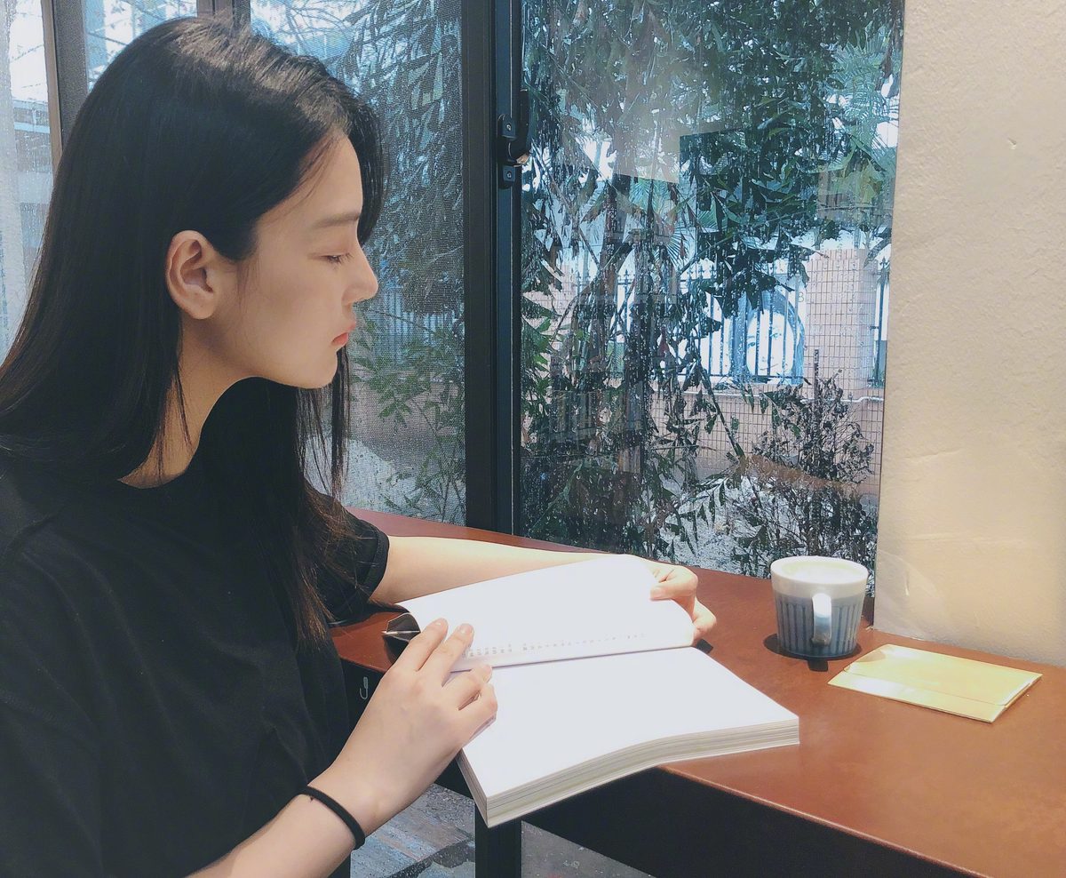 장신위 HD 이미지/사진 갤러리 다운로드 #6639322