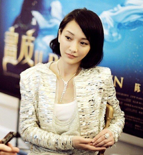 Xun Zhou HD Images/Photo Gallery Download #1644844