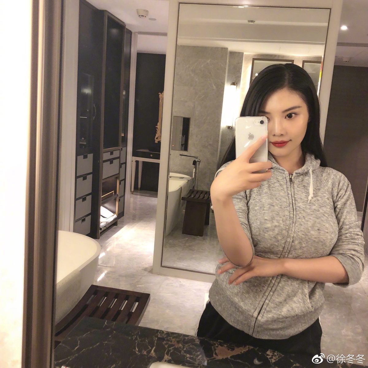 Dongdong Xu HD Images/Photo Gallery Download #2061186