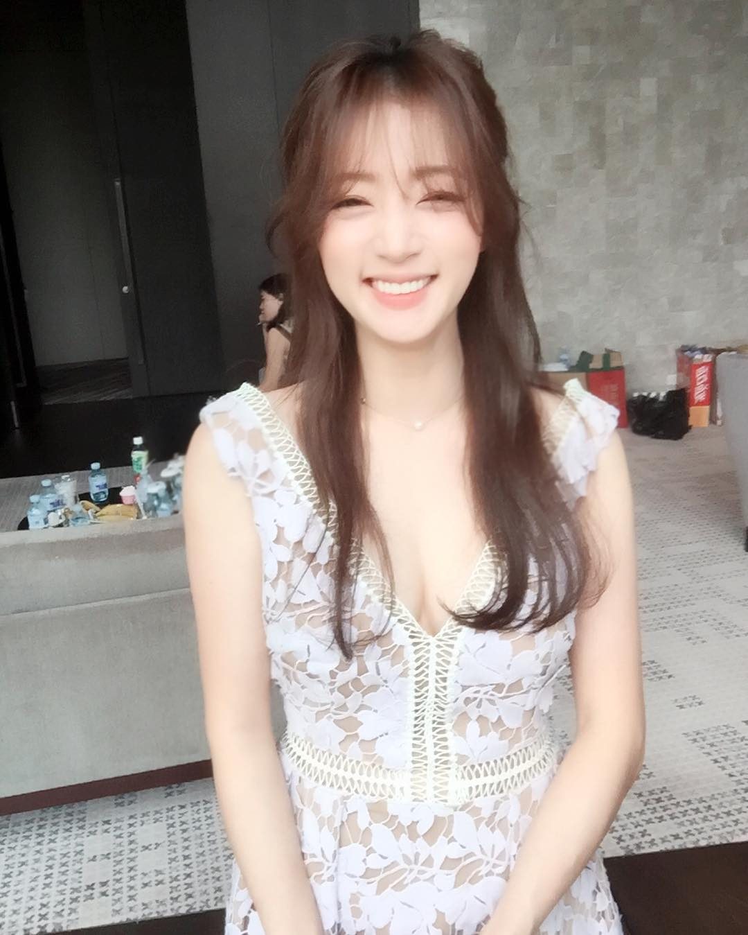 Song Ha-Yoon HD Images/Photo Gallery Download #1012794