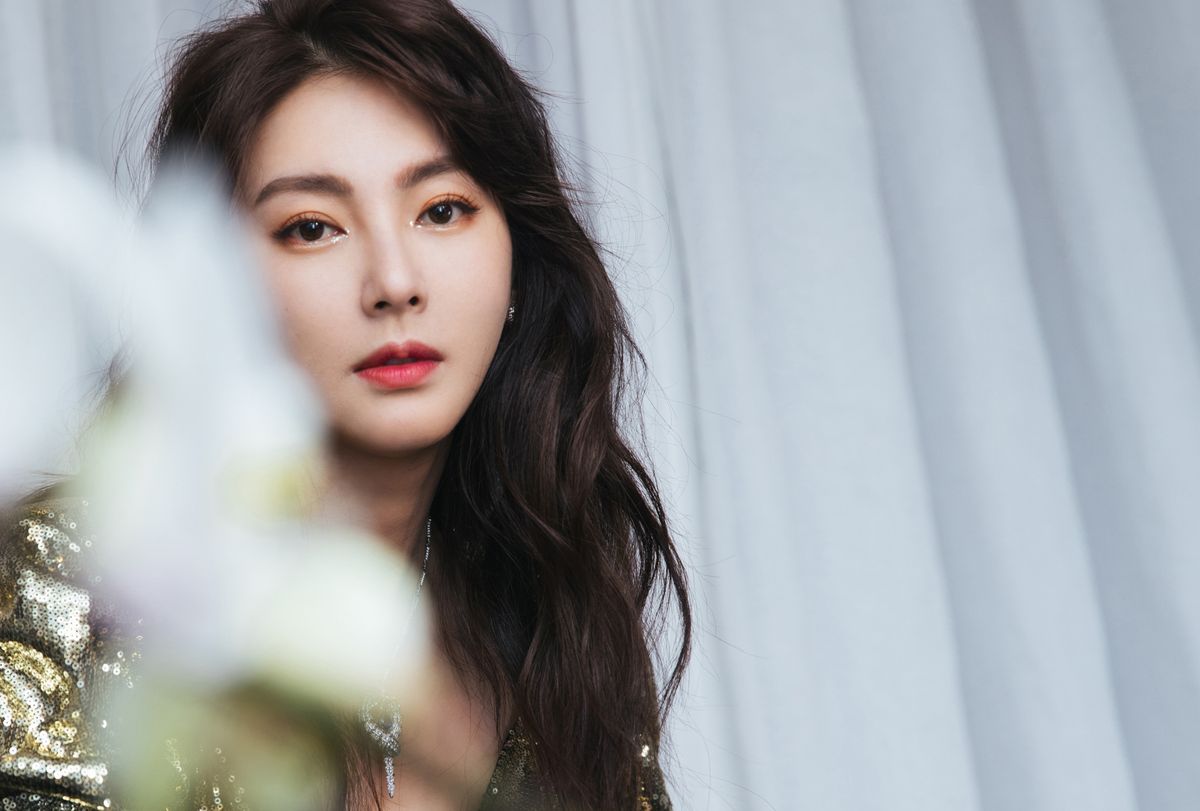 Yuqi Zhang HD Images/Photo Gallery Download #1863172