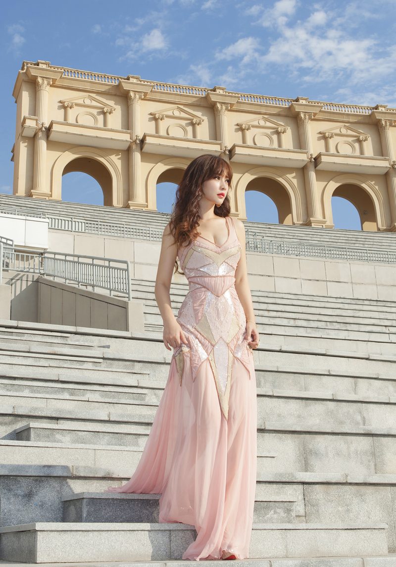 Yan Liu HD Images/Photo Gallery Download #1968319