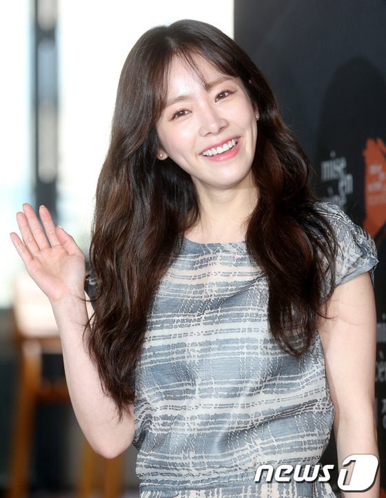 Han Ji-min HD Images/Photo Gallery Download #1398396