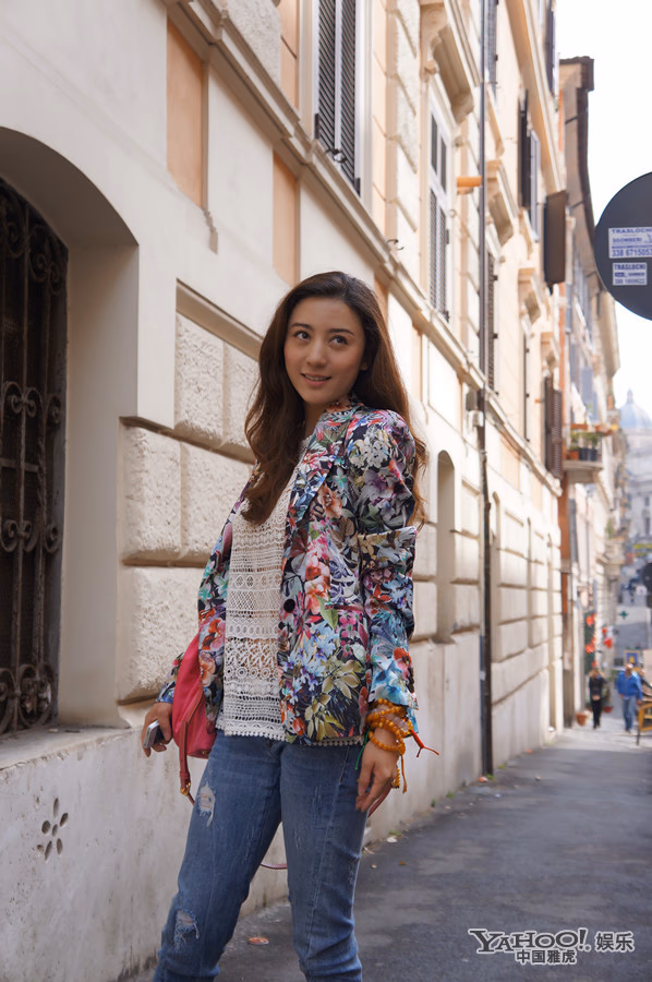 周庭伊 高清写真/照片下载 #3432706