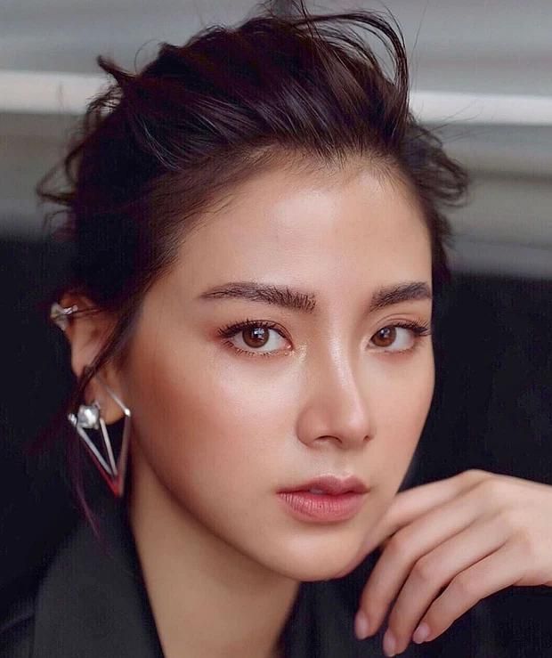 Pimchanok Leuwisetpaibul HD Images/Photo Gallery Download #9199154