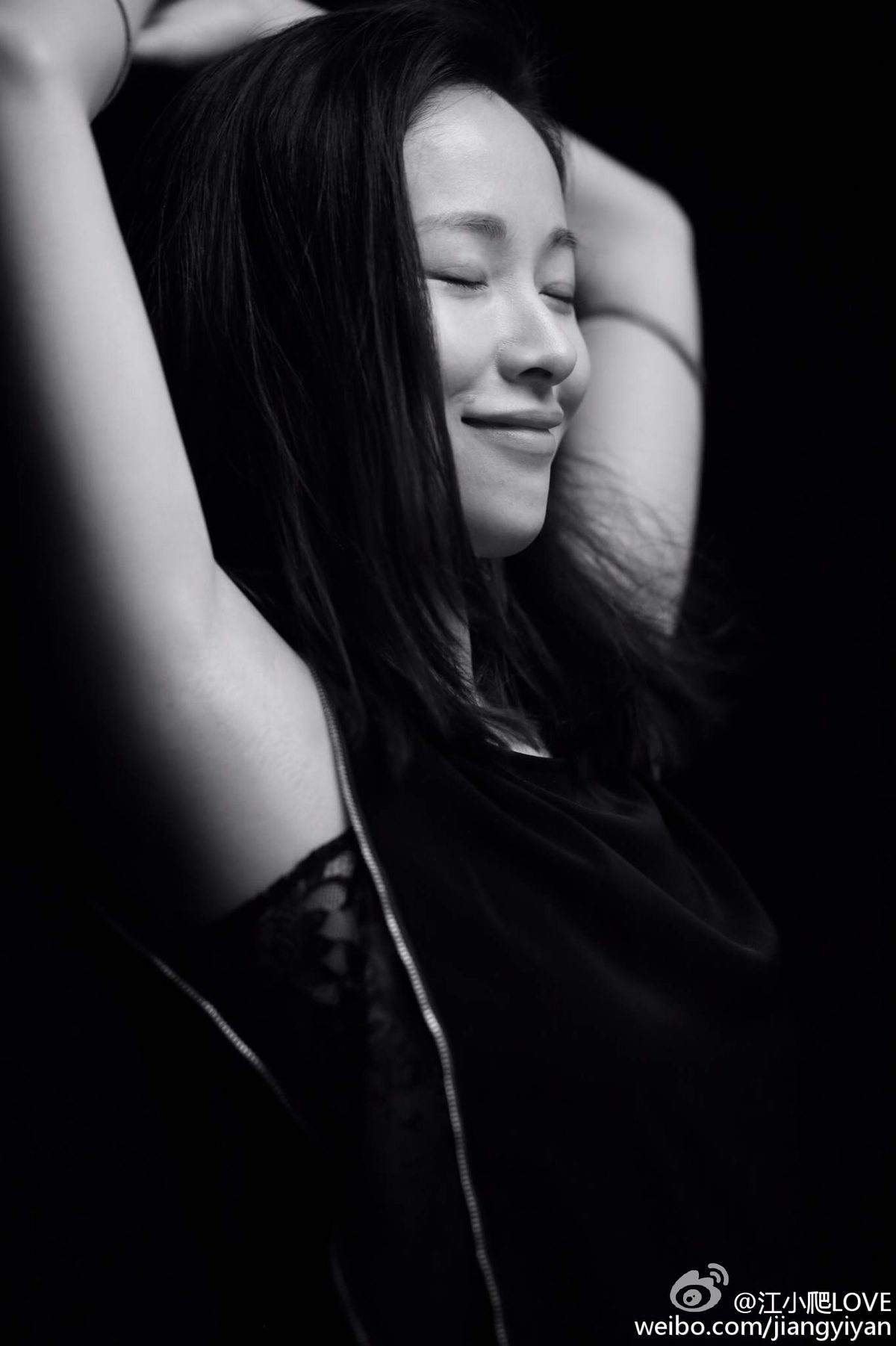 강일연 HD 이미지/사진 갤러리 다운로드 #1892247