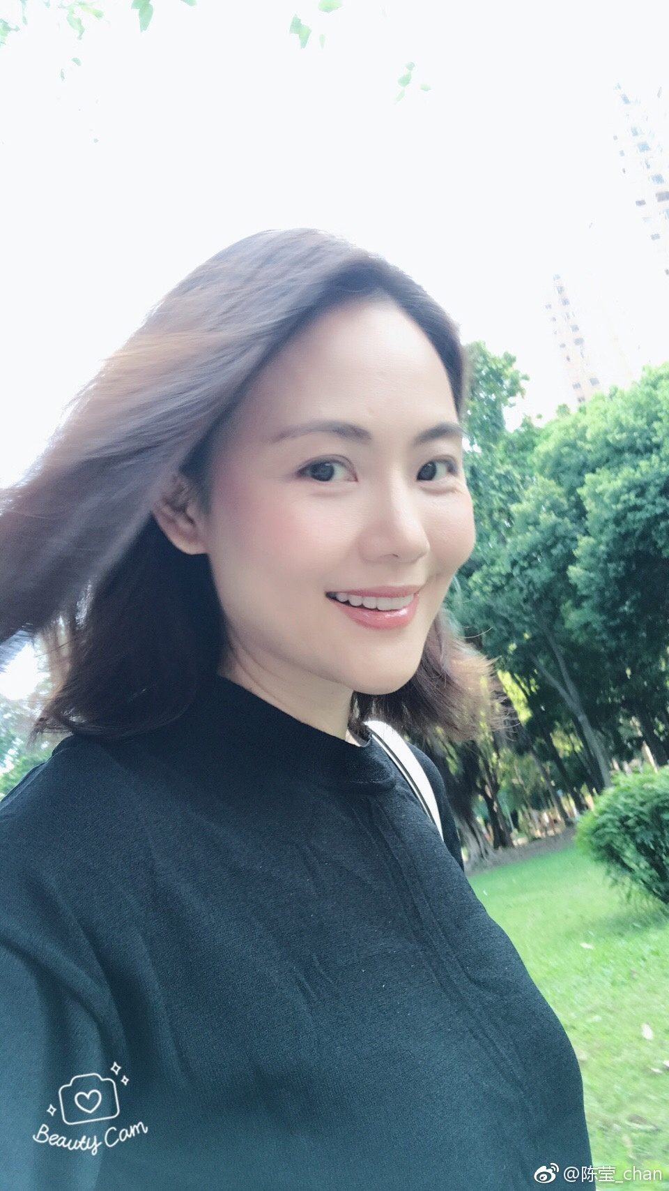 진영 HD 이미지/사진 갤러리 다운로드 #6795271