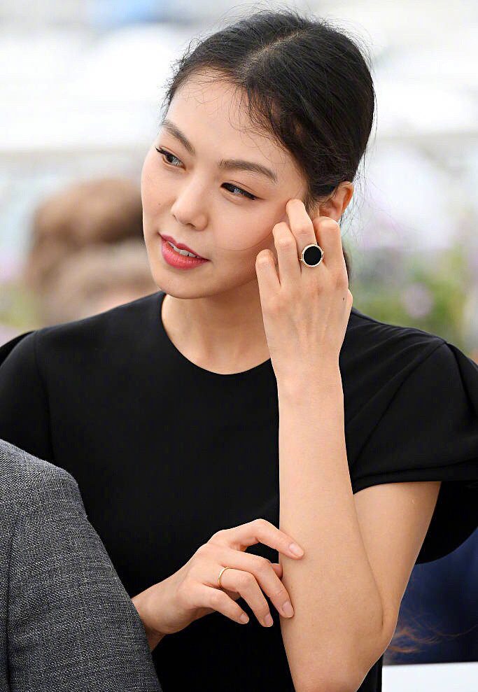 Kim Min-hee HD Images/Photo Gallery Download #1475763