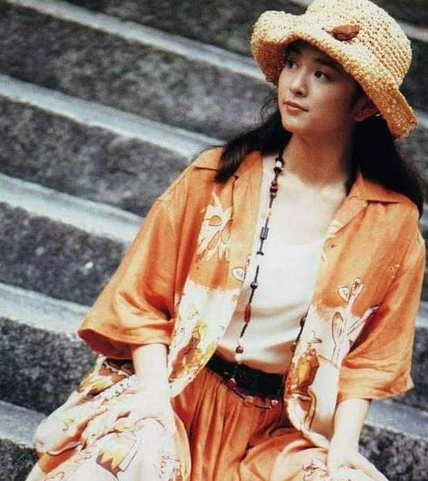 Gloria Yip HD Images/Photo Gallery Download #806391