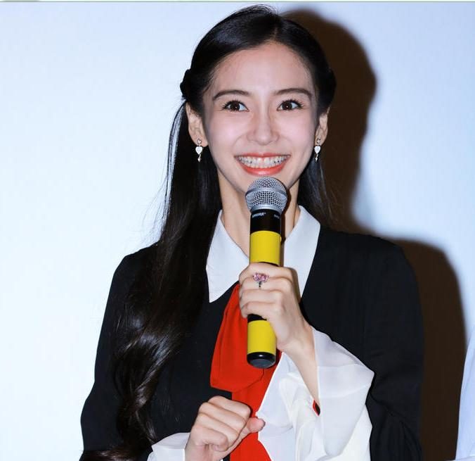 杨颖 高清写真/照片下载 #6646141