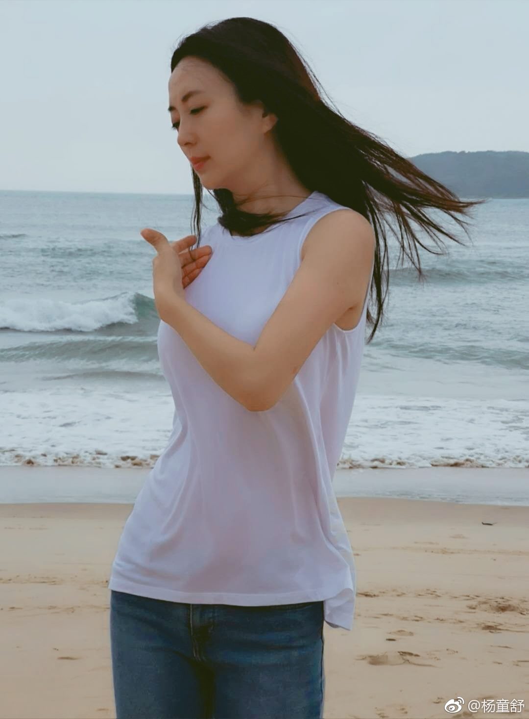 Tongshu Yang HD Images/Photo Gallery Download #2076481
