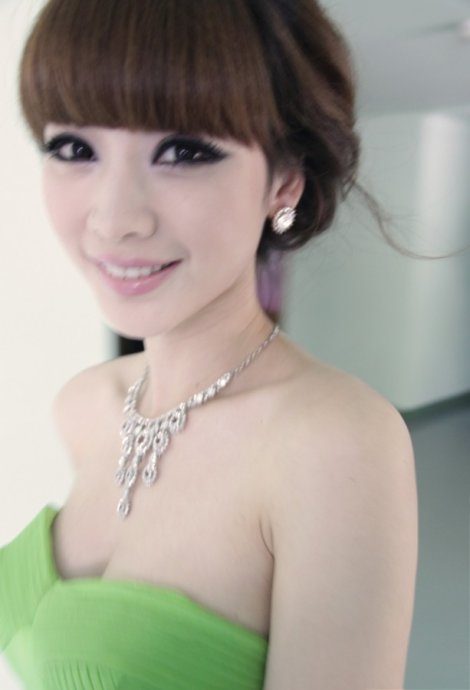 Yan Liu HD Images/Photo Gallery Download #1968264