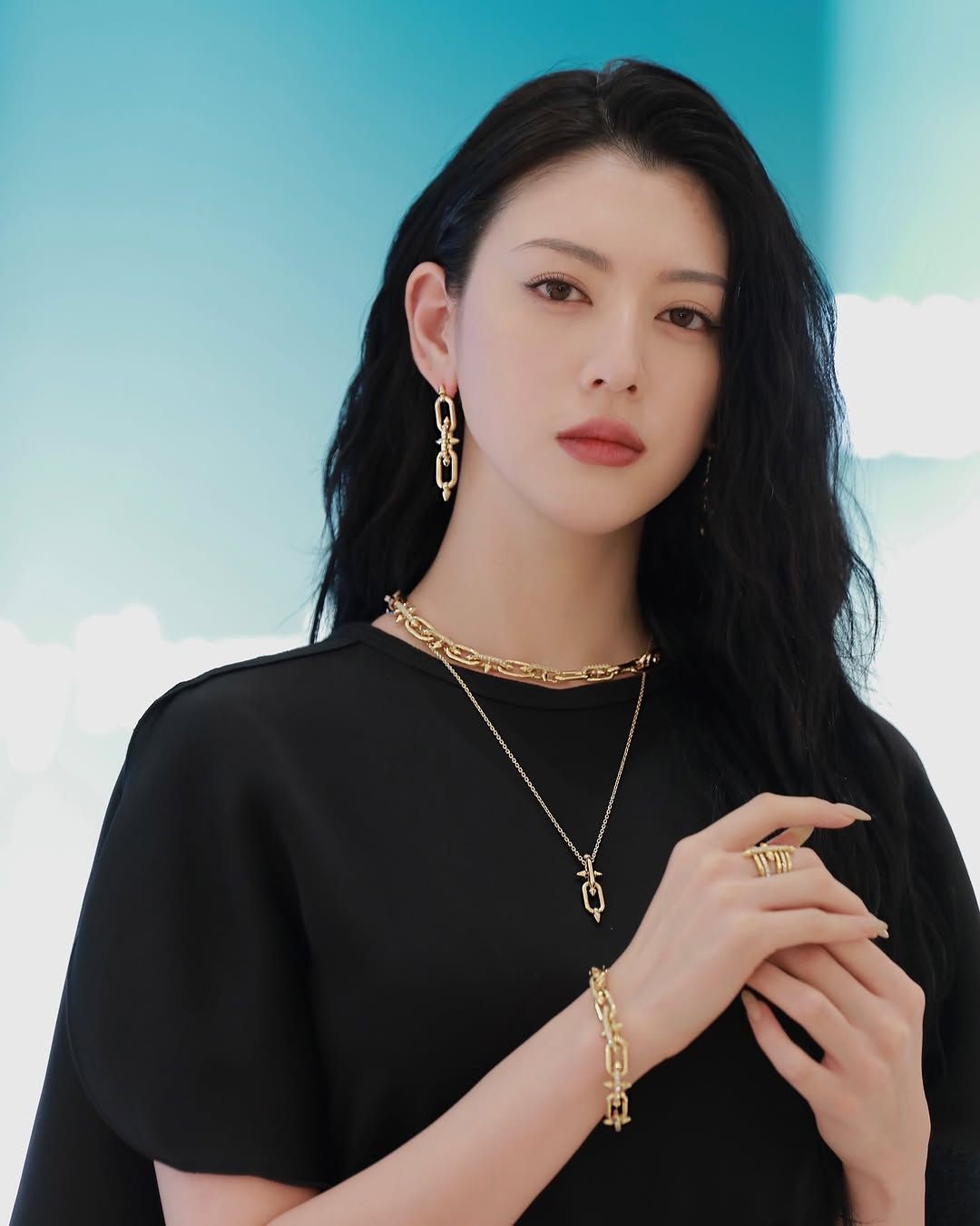 三吉彩花 高清写真/照片下载 #9567559