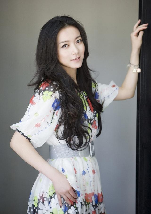 유민 HD 이미지/사진 갤러리 다운로드 #6988952