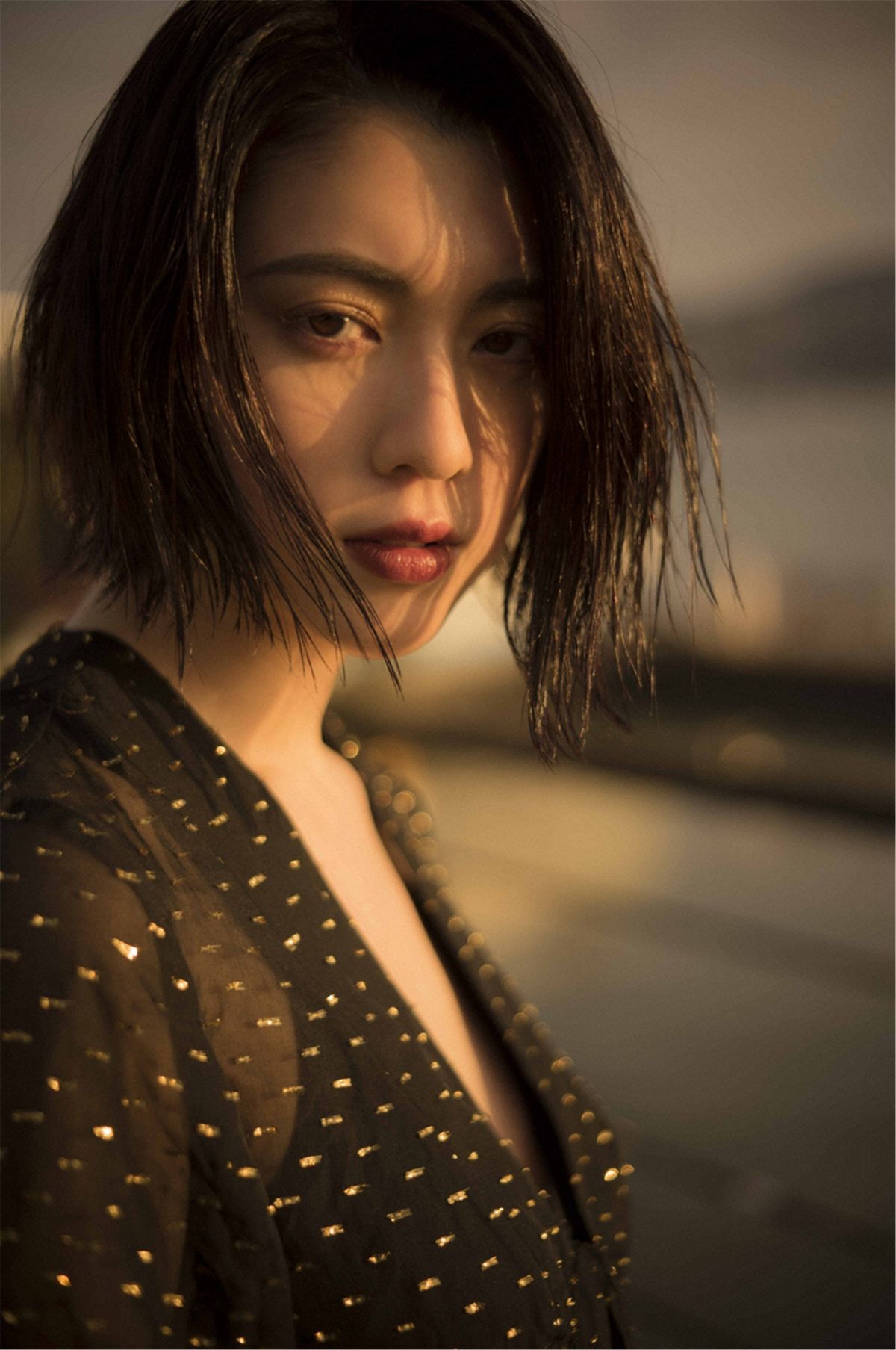 三吉彩花 高清写真/照片下载 #9568822