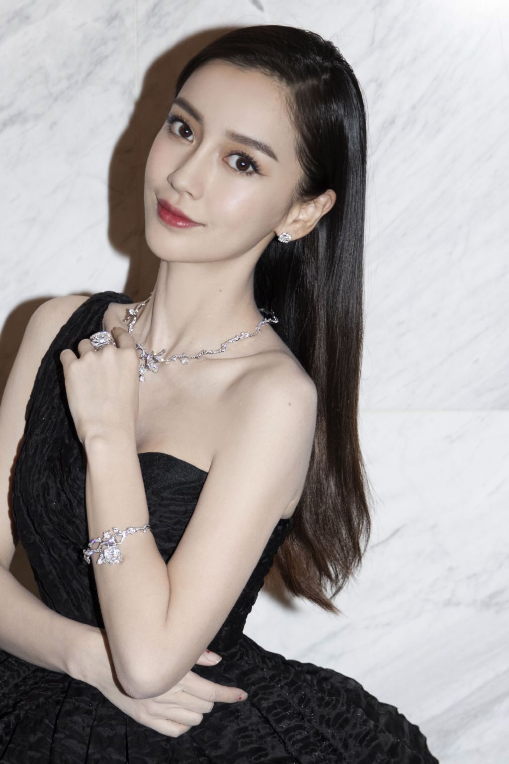 Angelababy HD Images/Photo Gallery Download #5649435
