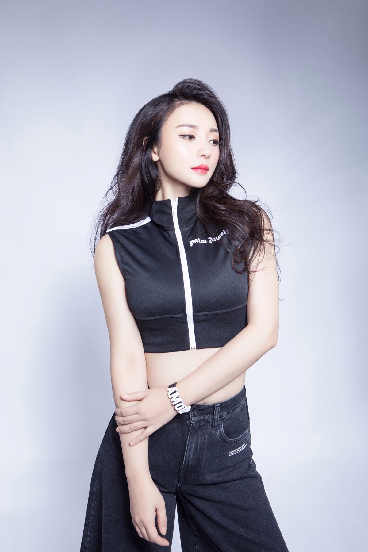 Yan Liu HD Images/Photo Gallery Download #1973268