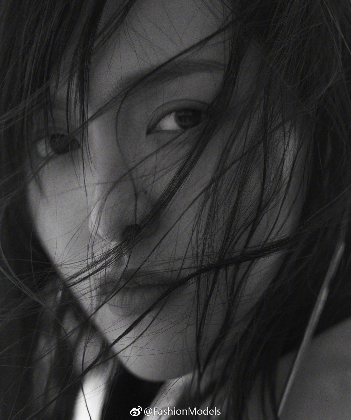 Yan Tang HD Images/Photo Gallery Download #1922695