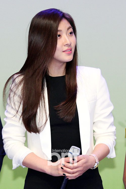 하지원 HD 이미지/사진 갤러리 다운로드 #1572134