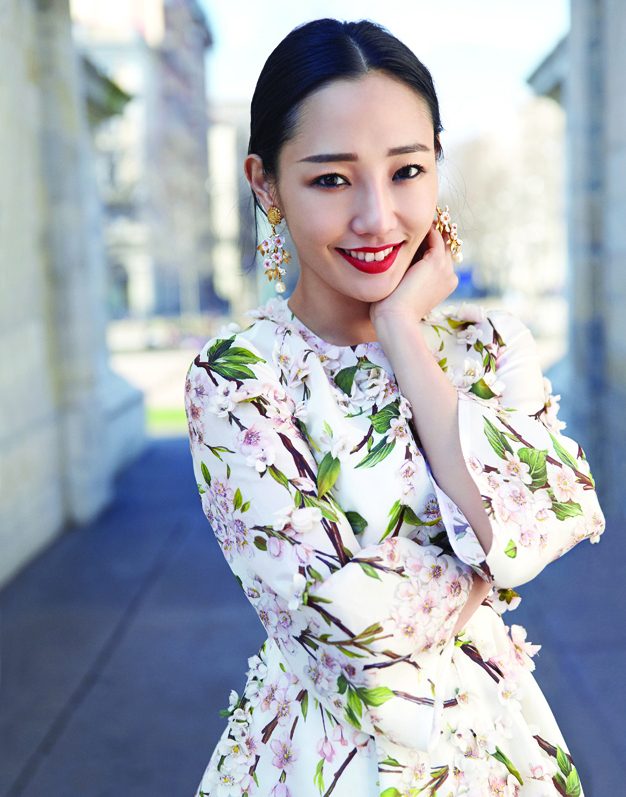 Baihe Bai HD Images/Photo Gallery Download #7091116