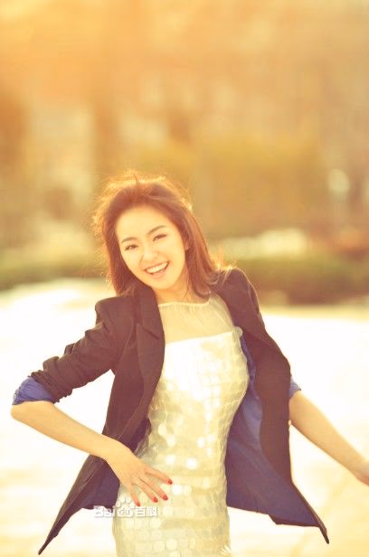 Danni Zhong HD Images/Photo Gallery Download #3319462