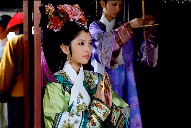 唐艺昕 高清写真/照片下载 #2215383