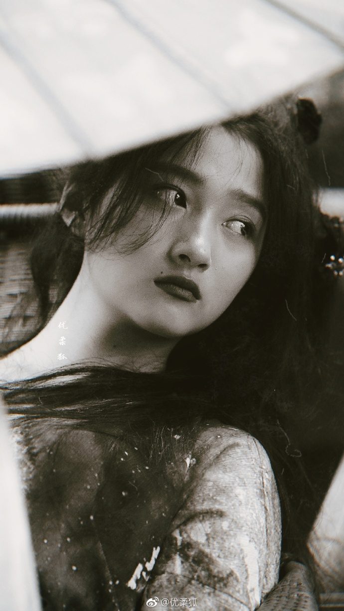 Xiaotong Guan HD Images/Photo Gallery Download #7097406