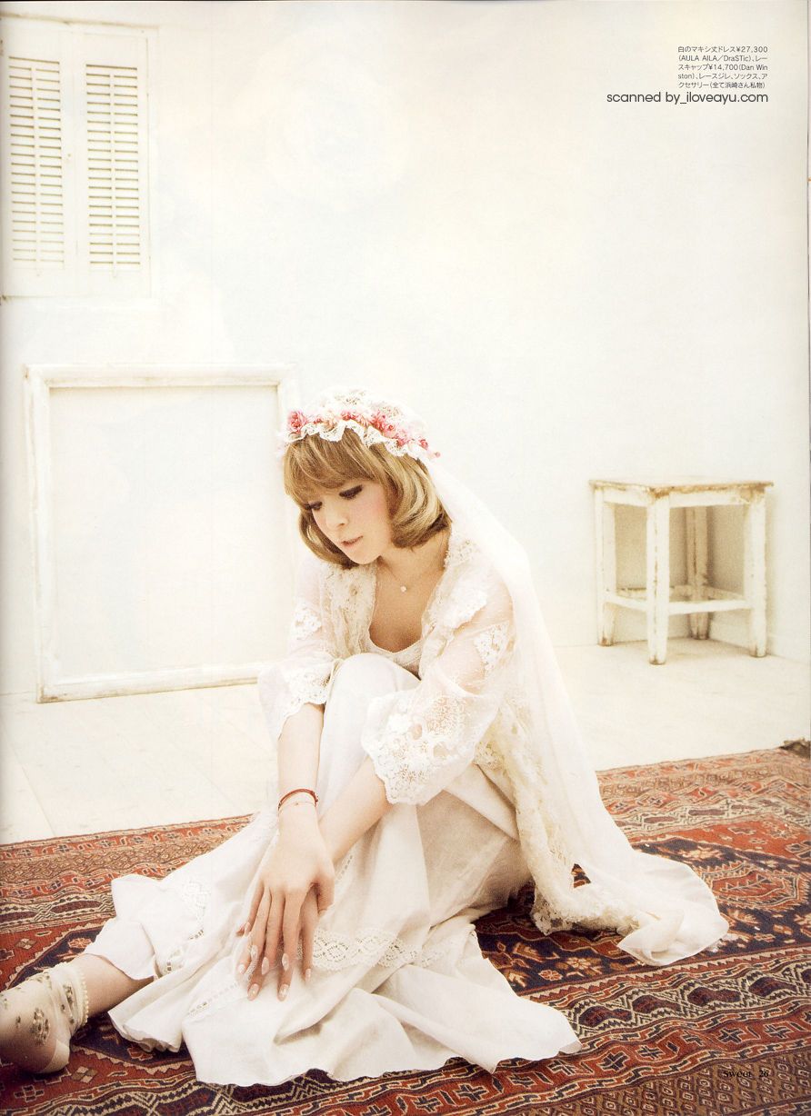 Ayumi Hamasaki HD Images/Photo Gallery Download #8859792