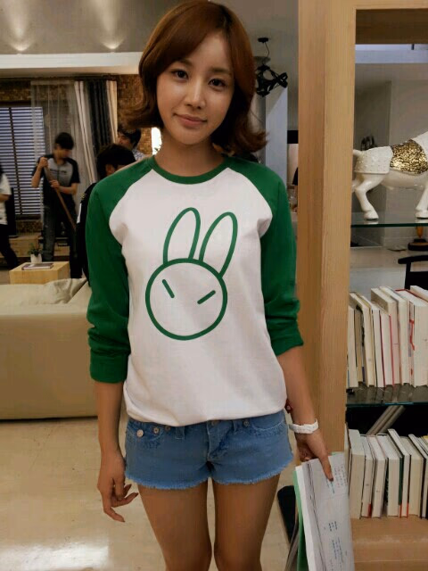 尹真伊 高清写真/照片下载 #3355900