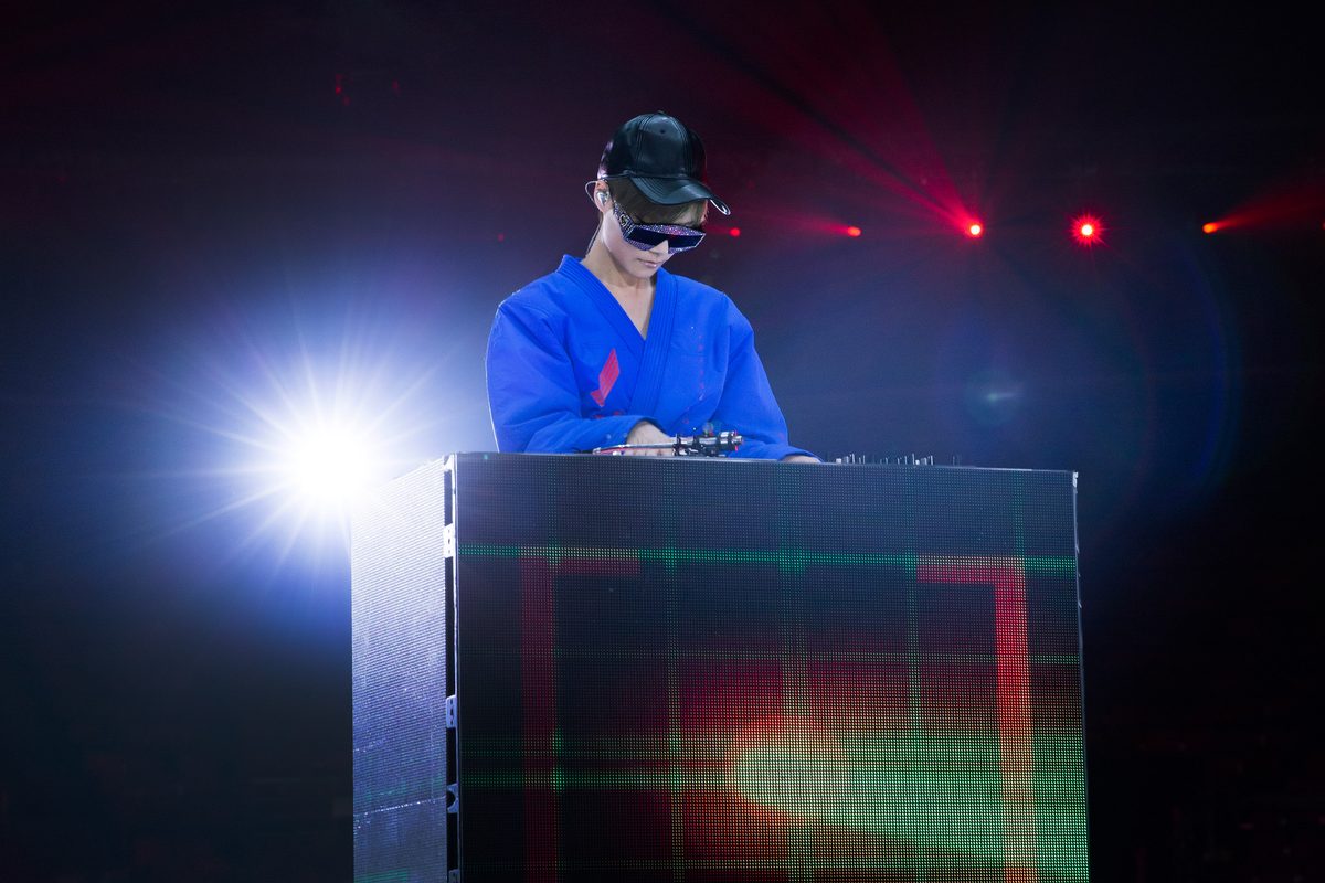 Yuchun Li HD Images/Photo Gallery Download #1904914