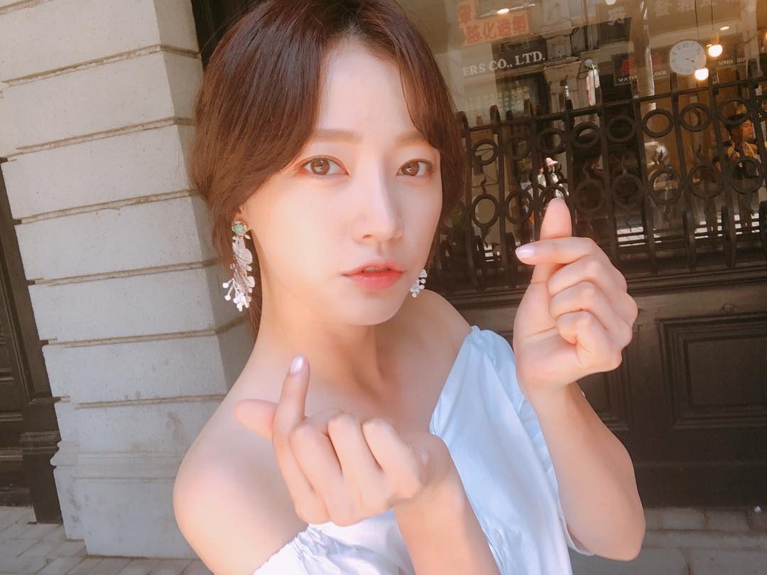Song Ha-Yoon HD Images/Photo Gallery Download #1012826