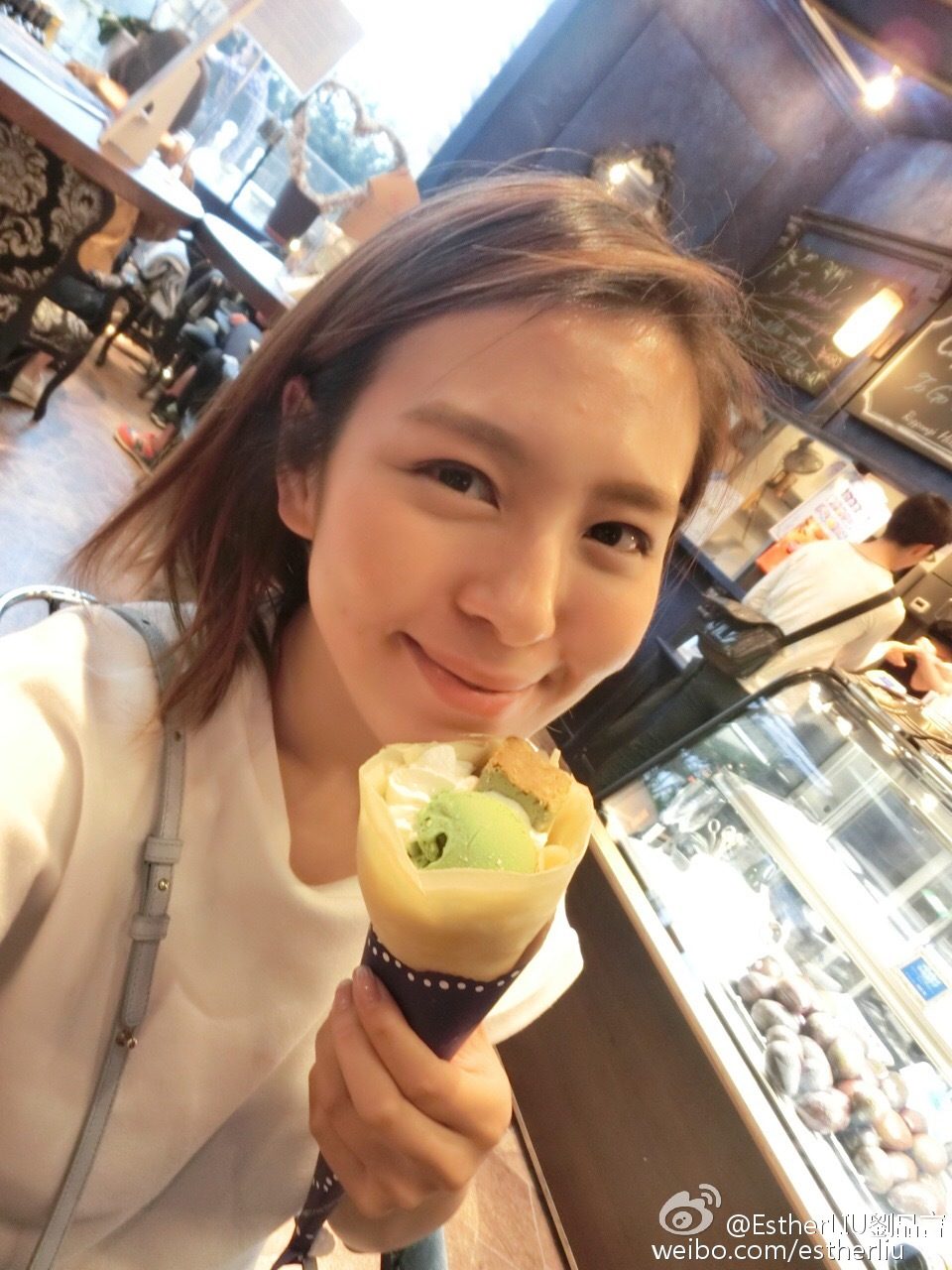 Esther Liu HD Images/Photo Gallery Download #6991817