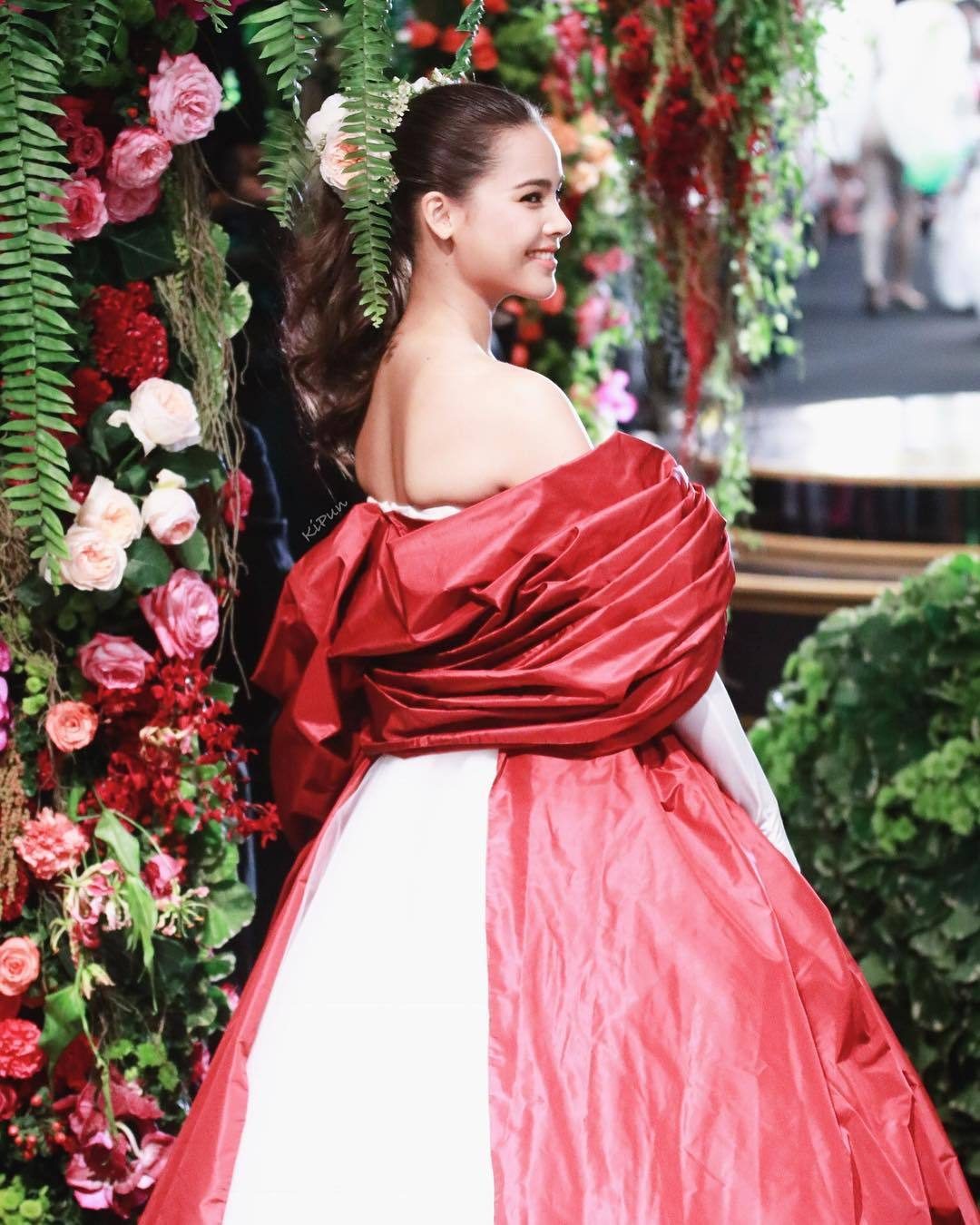 Urassaya Sperbund HD Images/Photo Gallery Download #6200843
