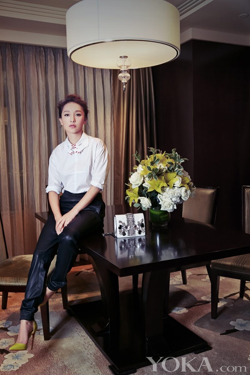 Xun Zhou HD Images/Photo Gallery Download #776796