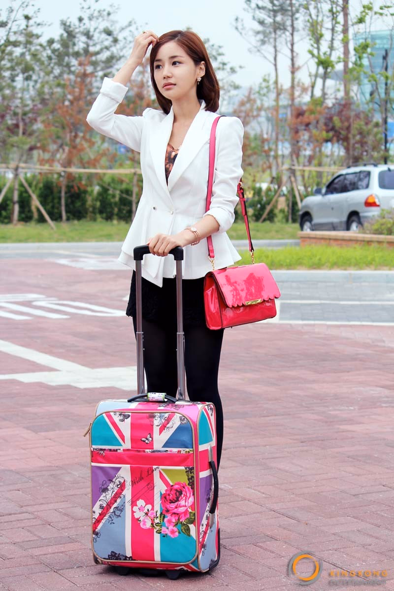 尹真伊 高清写真/照片下载 #3355758