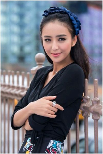 Liya Tong HD Images/Photo Gallery Download #7032304