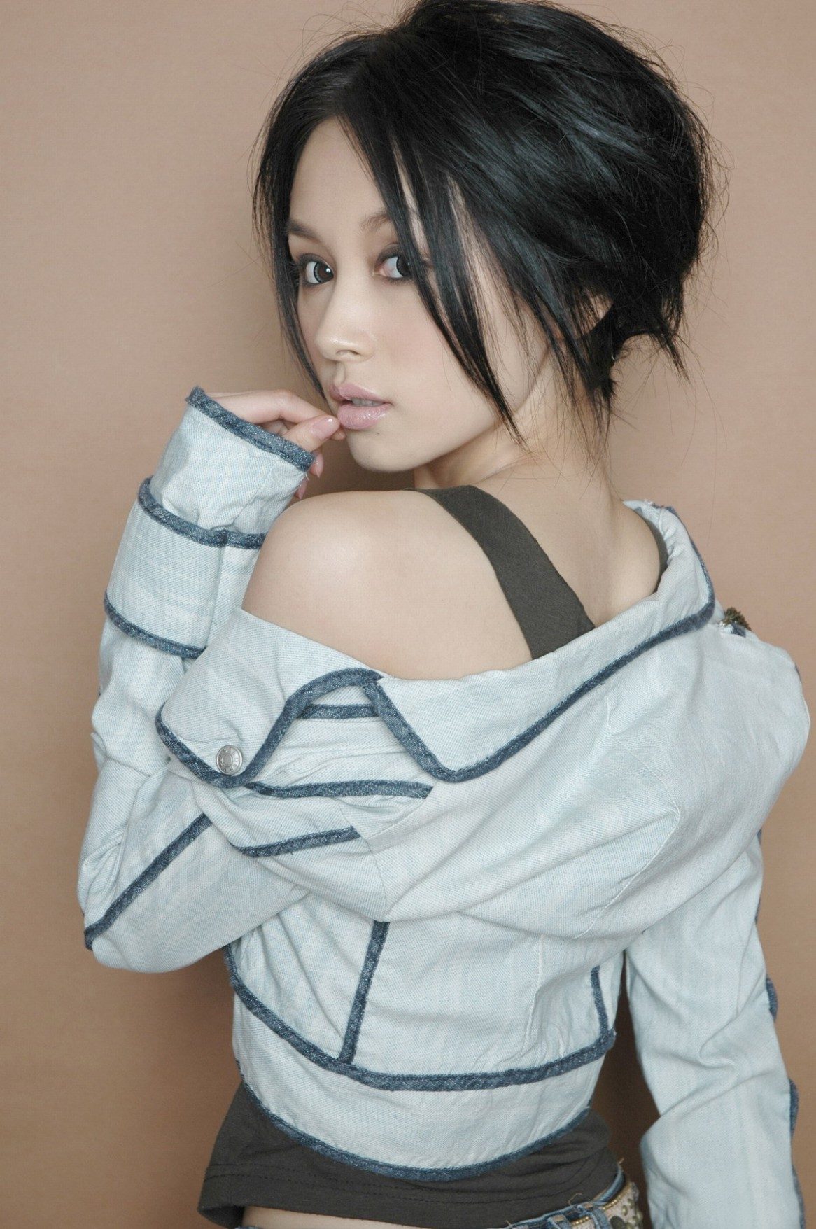 Ziwen Wang HD Images/Photo Gallery Download #7093105