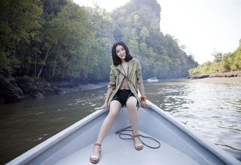 Muyin Zhou HD Images/Photo Gallery Download #1988421