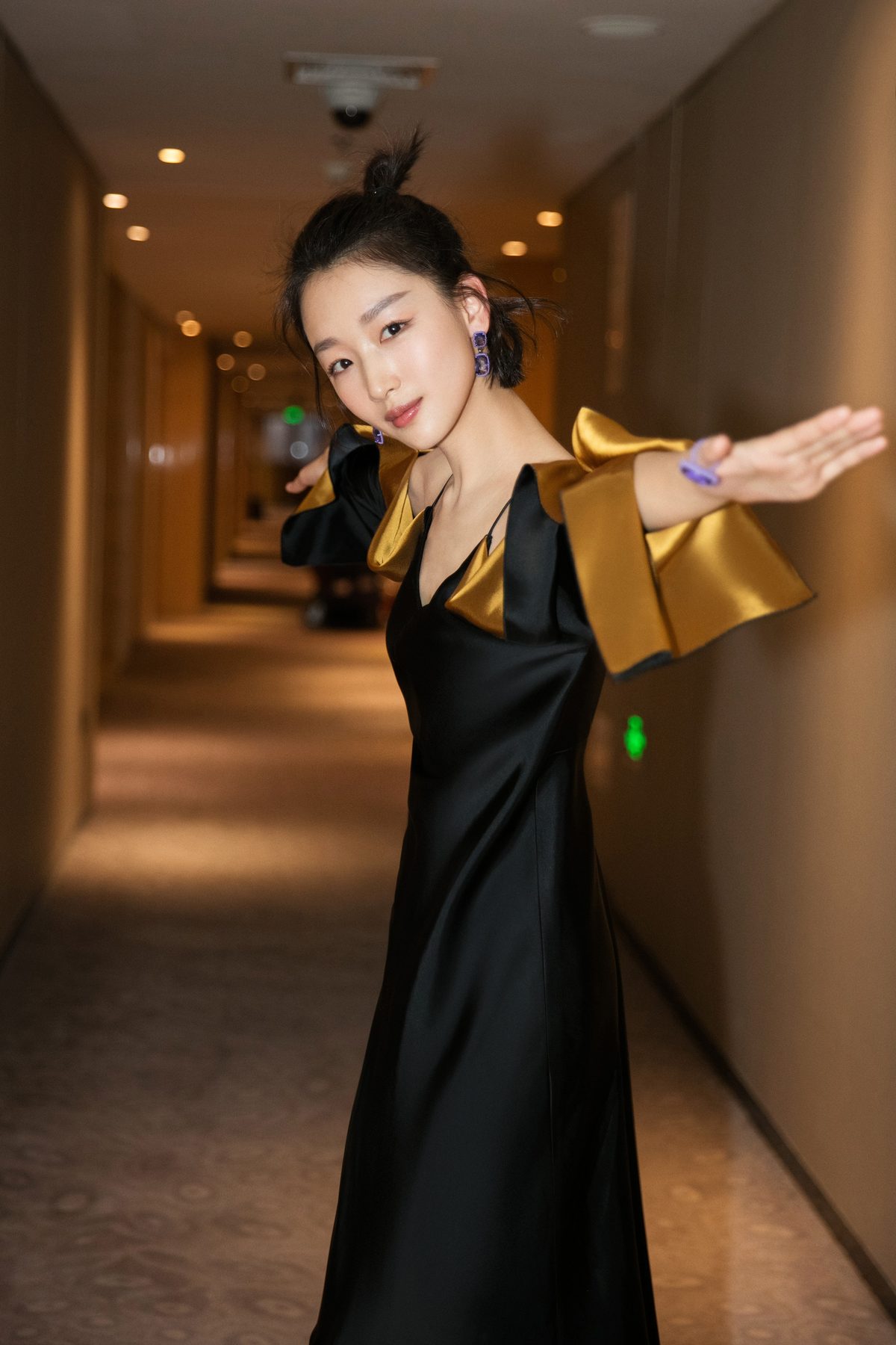 Dongyu Zhou HD Images/Photo Gallery Download #1920012