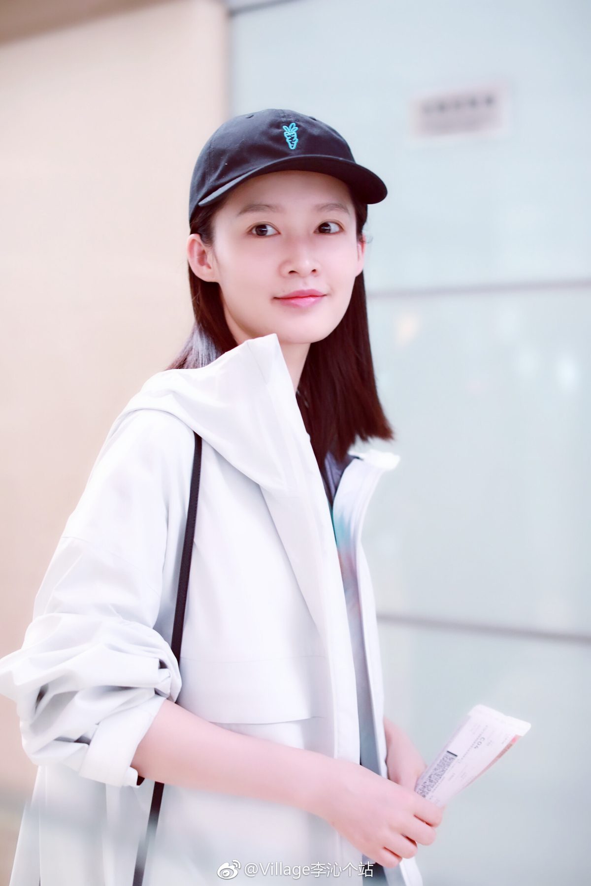李沁 高清写真/照片下载 #1701818