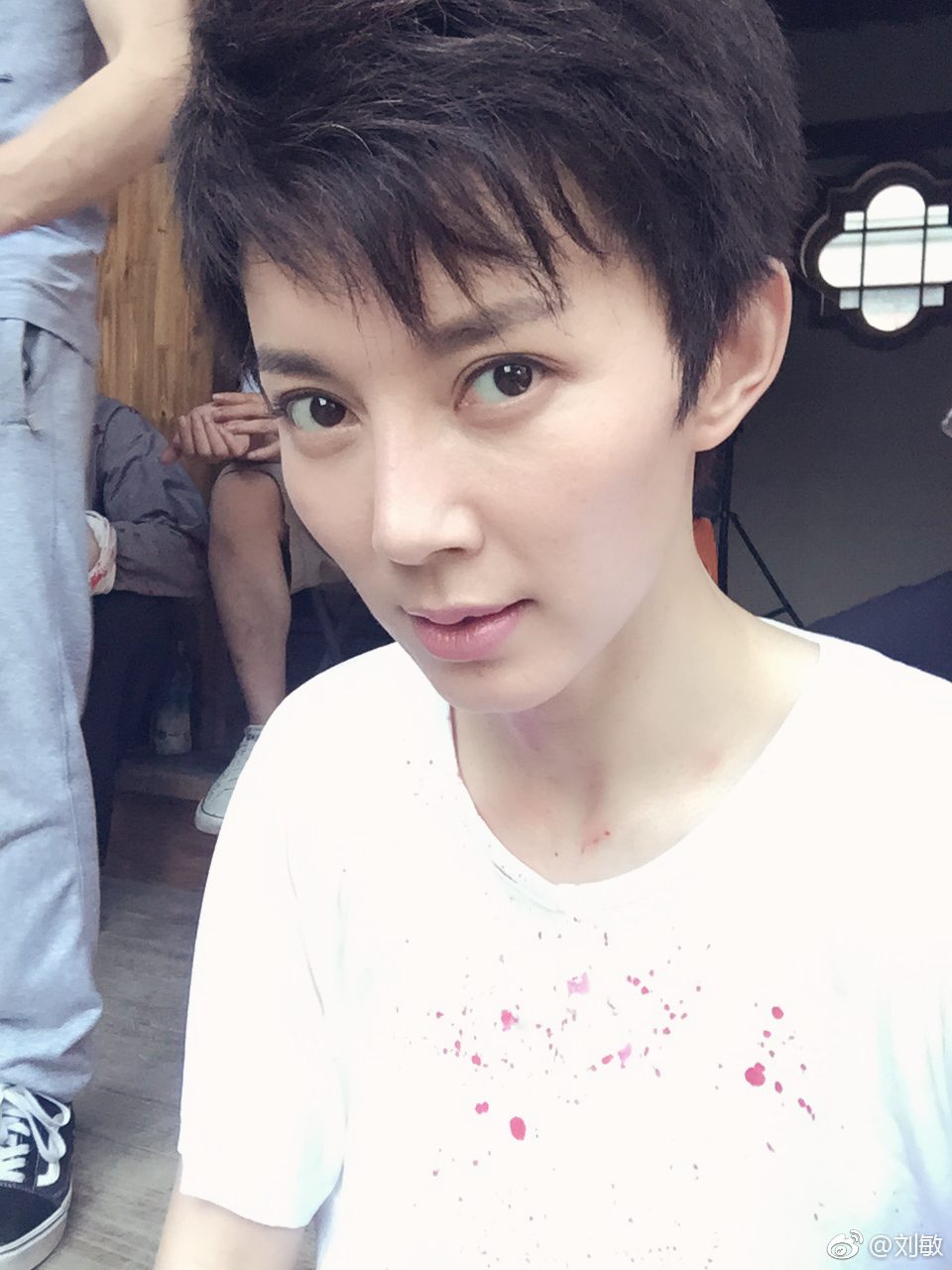 유민 HD 이미지/사진 갤러리 다운로드 #6988692