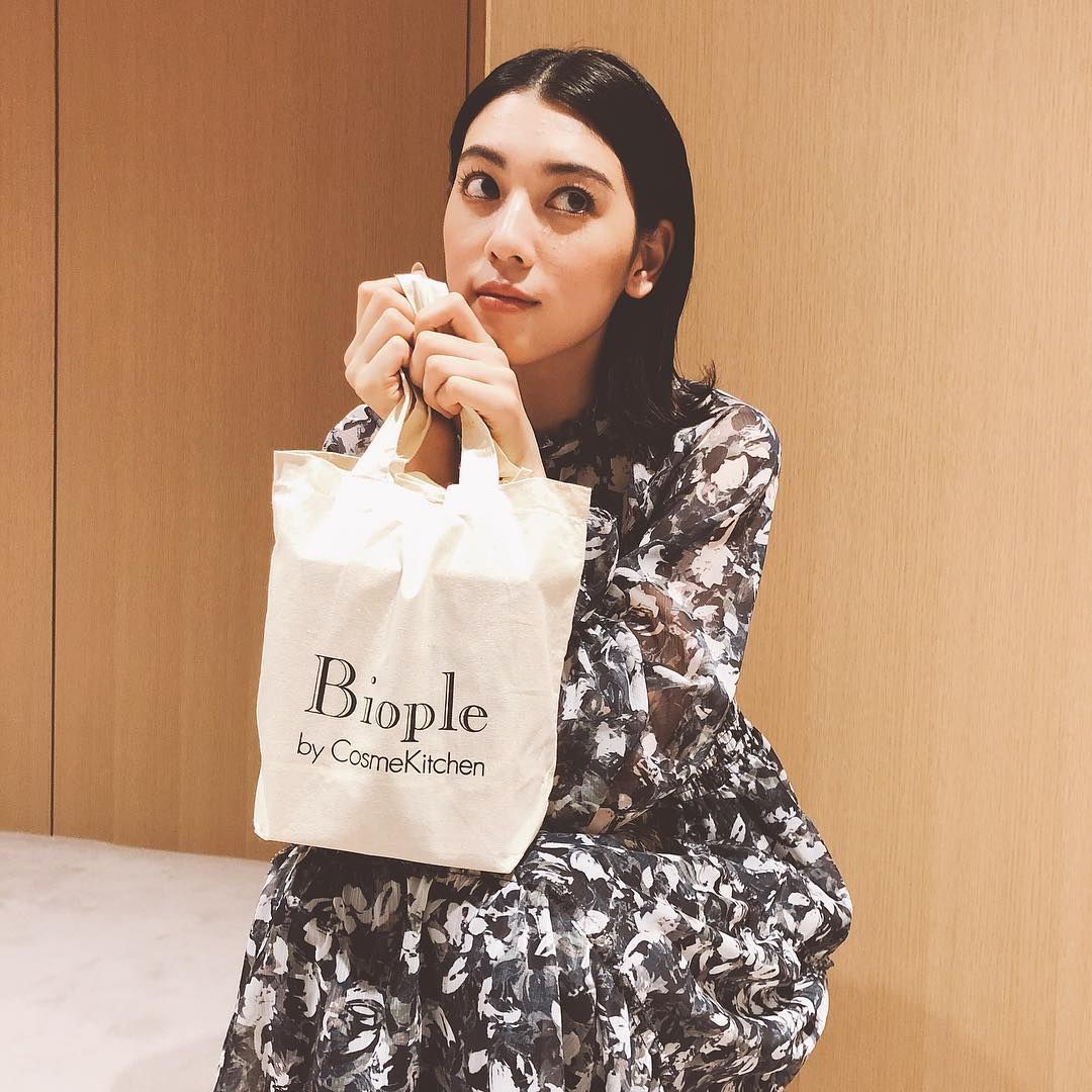 三吉彩花 高清写真/照片下载 #7488746