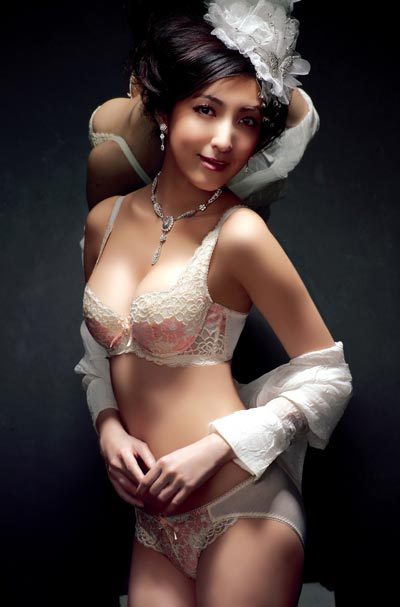 Cheryl Yang HD Images/Photo Gallery Download #1803019