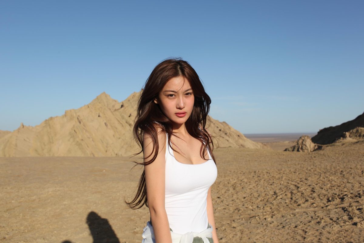 Viann Zhang HD Images/Photo Gallery Download #6638802